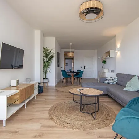 Wonderful 2 Bed With Stunning Sea Views * Sitio de Calahonda